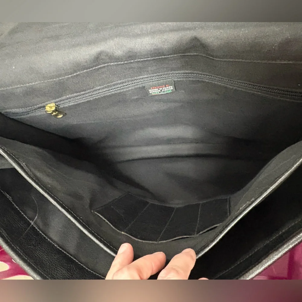 🔥IL BISONTE Wanny Di Filippo Black Leather Briefcase Made in Italy VGUC
